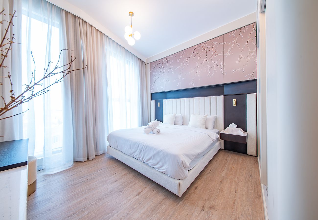 Apartment in Dubai - Gorgeous 2 Bed Apartment in Mirdiff Hills