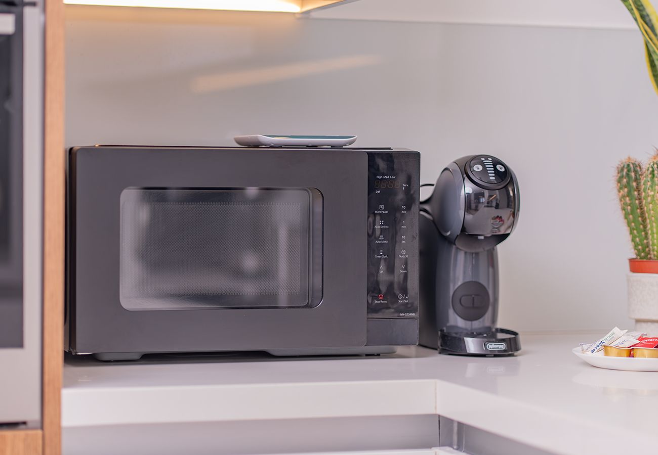 Apartment in Dubai - 2 Bed in Anwa By Omniyat with sea view