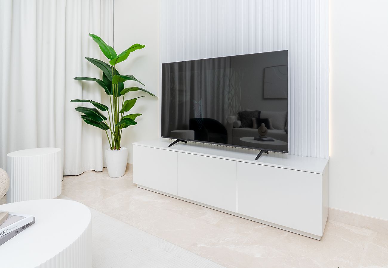 Apartment in Dubai - Palace Beach Residence with sea view