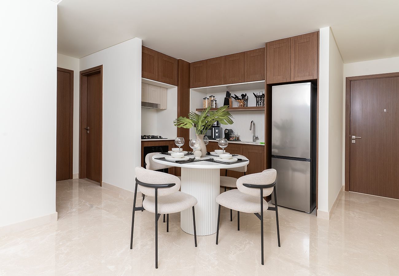 Apartment in Dubai - Palace Beach Residence with sea view