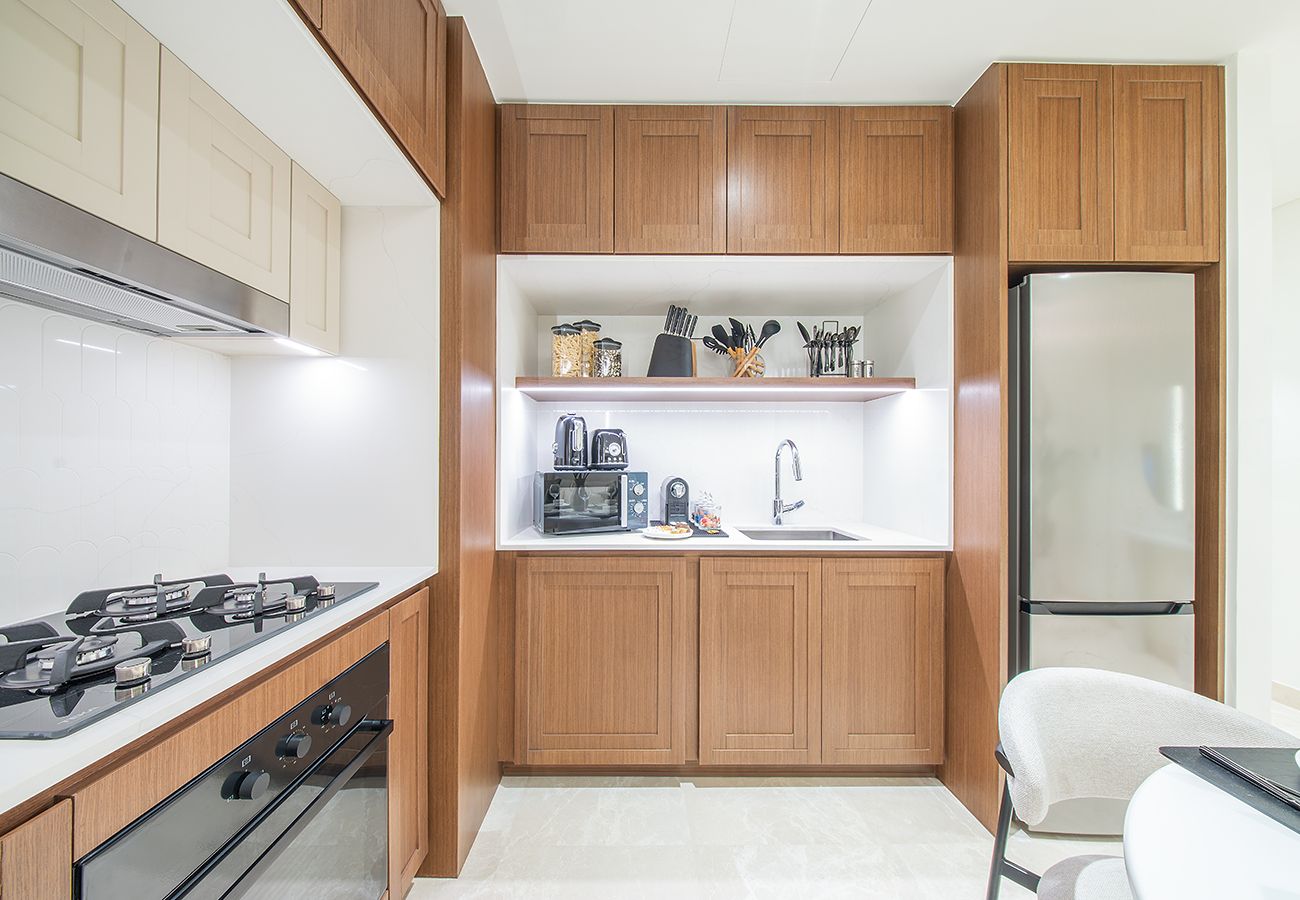 Apartment in Dubai - Palace Beach Residence with sea view