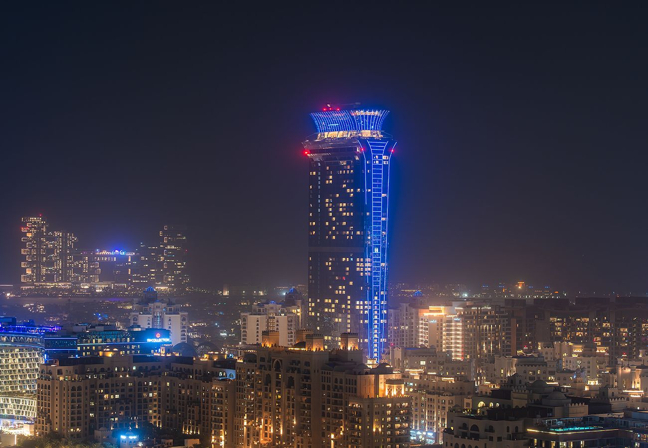 Apartment in Dubai - Palace Beach Residence with sea view