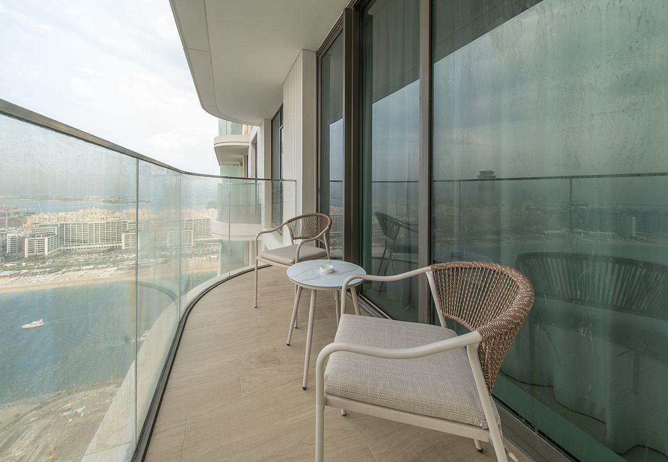 Apartment in Dubai - Palace Beach Residence with sea view