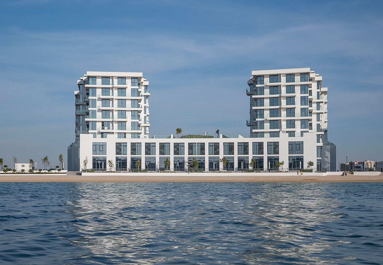 Studio in Ajmal Makan - Stunning Beachfront Studio in Blue Bay Walk