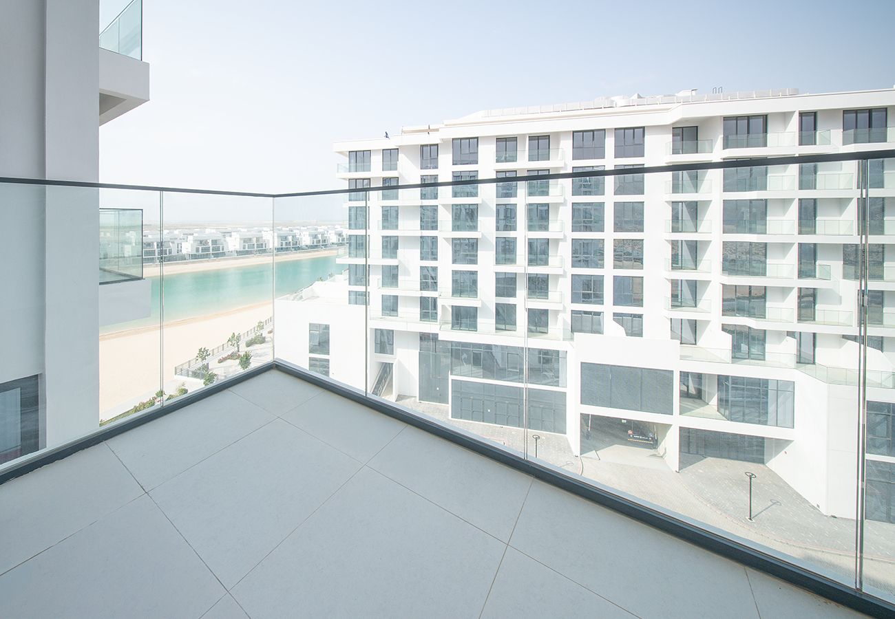 Studio in Ajmal Makan - Gorgeous Beachfront Studio in Blue Bay Walk