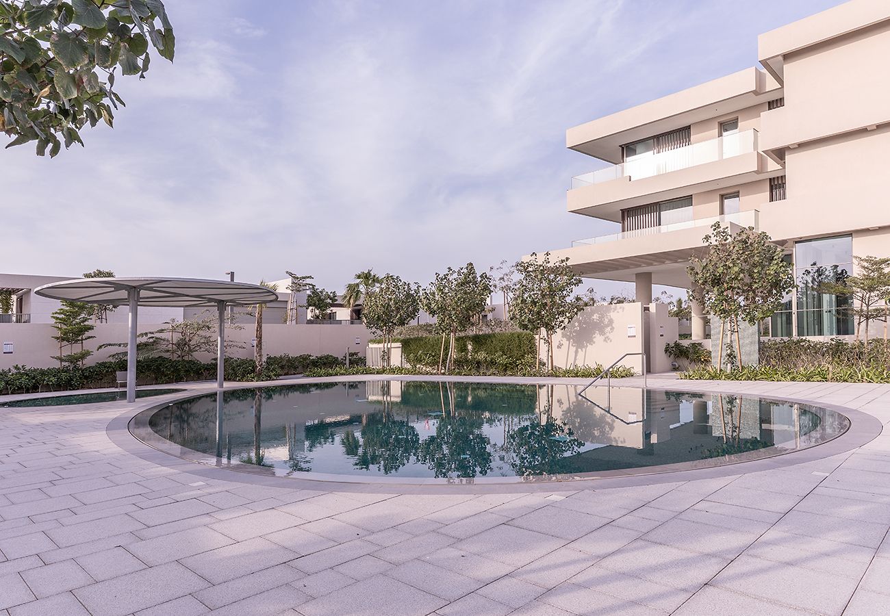 Apartment in Ajman - Luxury 2BR+Maid with Sea views in Seaside Hills