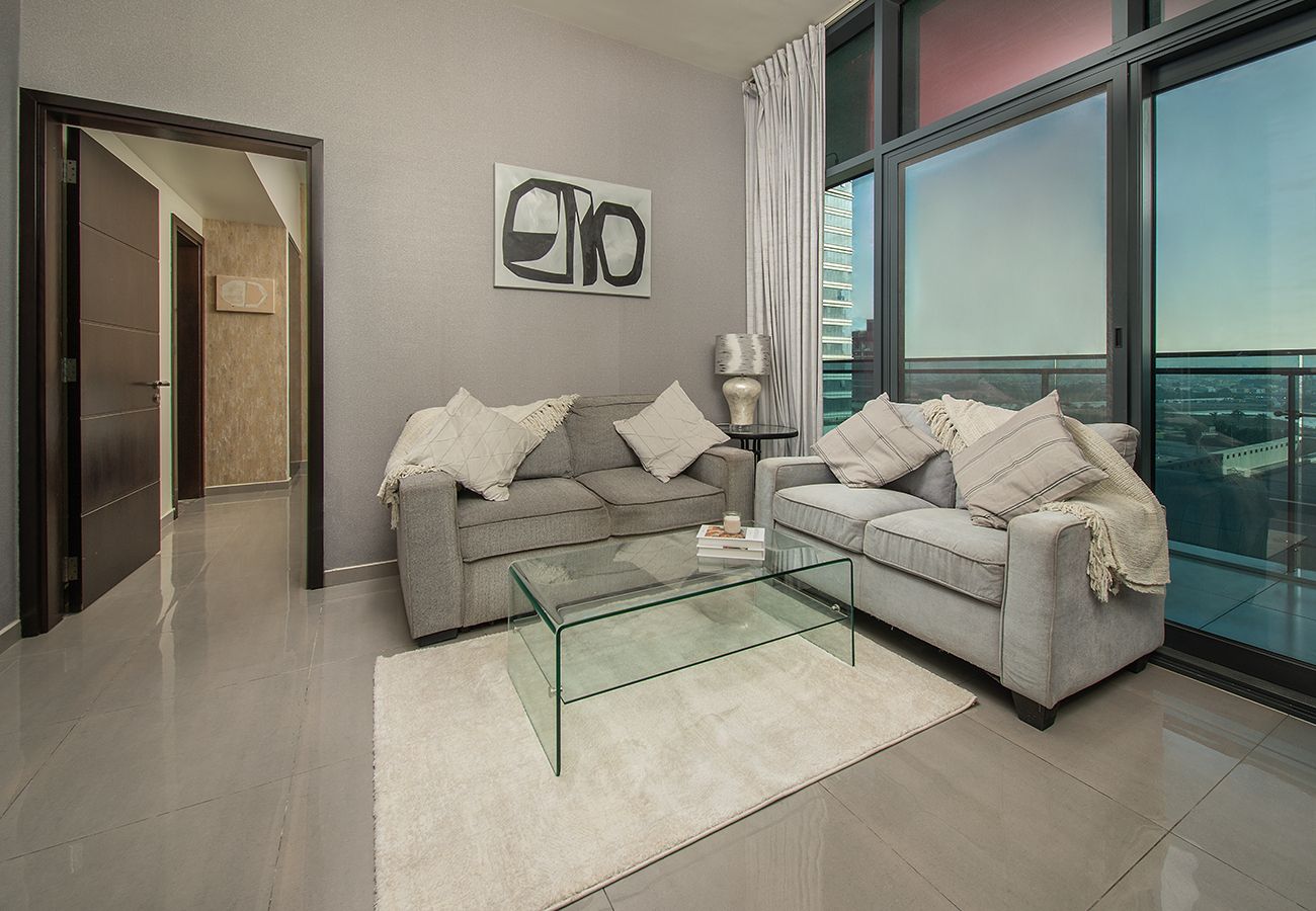 Apartment in Dubai - Stylish 2BR in Merano Tower Business Bay