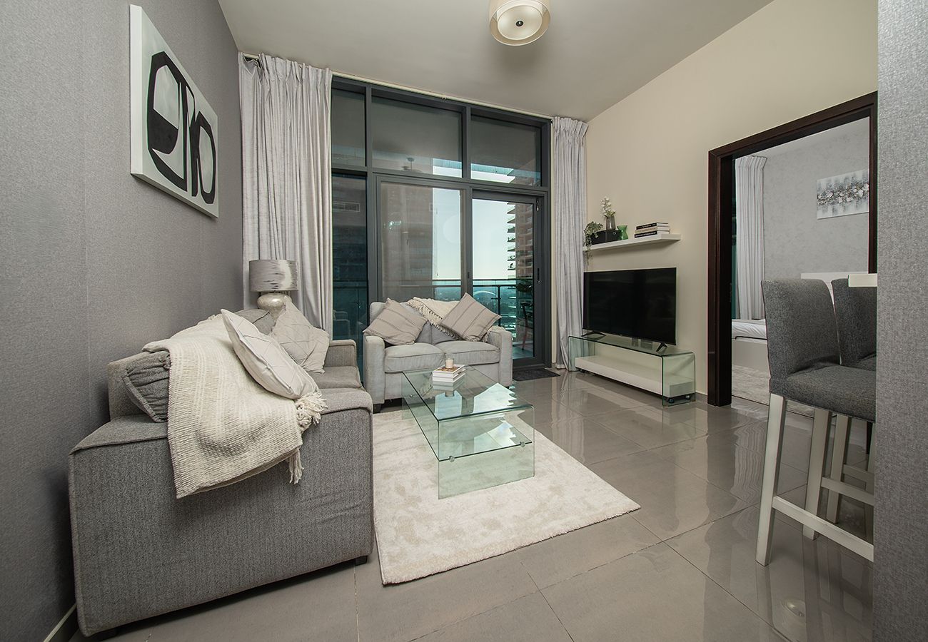 Apartment in Dubai - Stylish 2BR in Merano Tower Business Bay