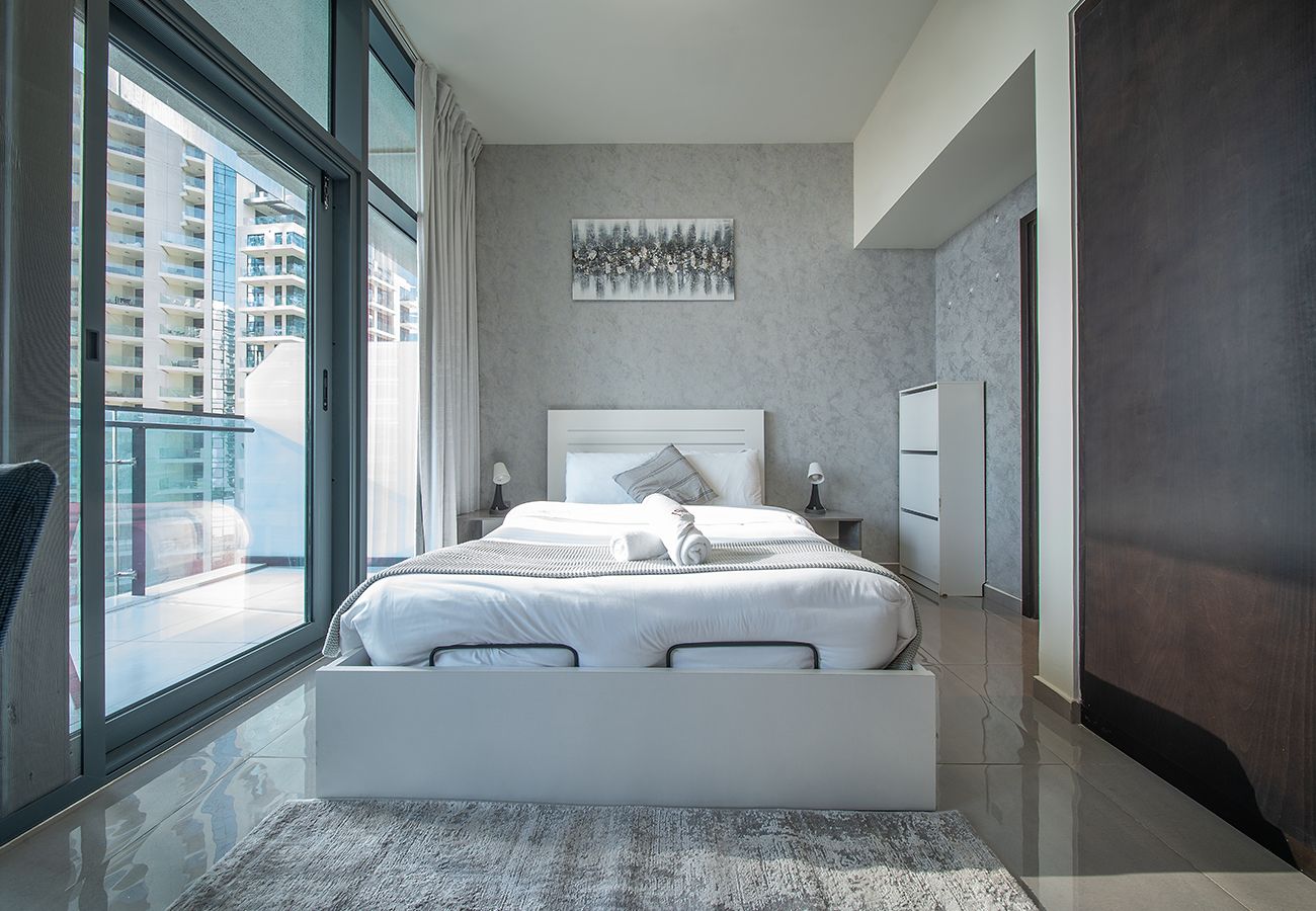 Apartment in Dubai - Stylish 2BR in Merano Tower Business Bay