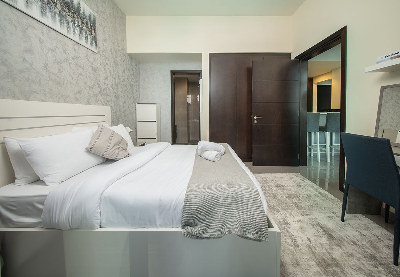 Apartment in Dubai - Stylish 2BR in Merano Tower Business Bay