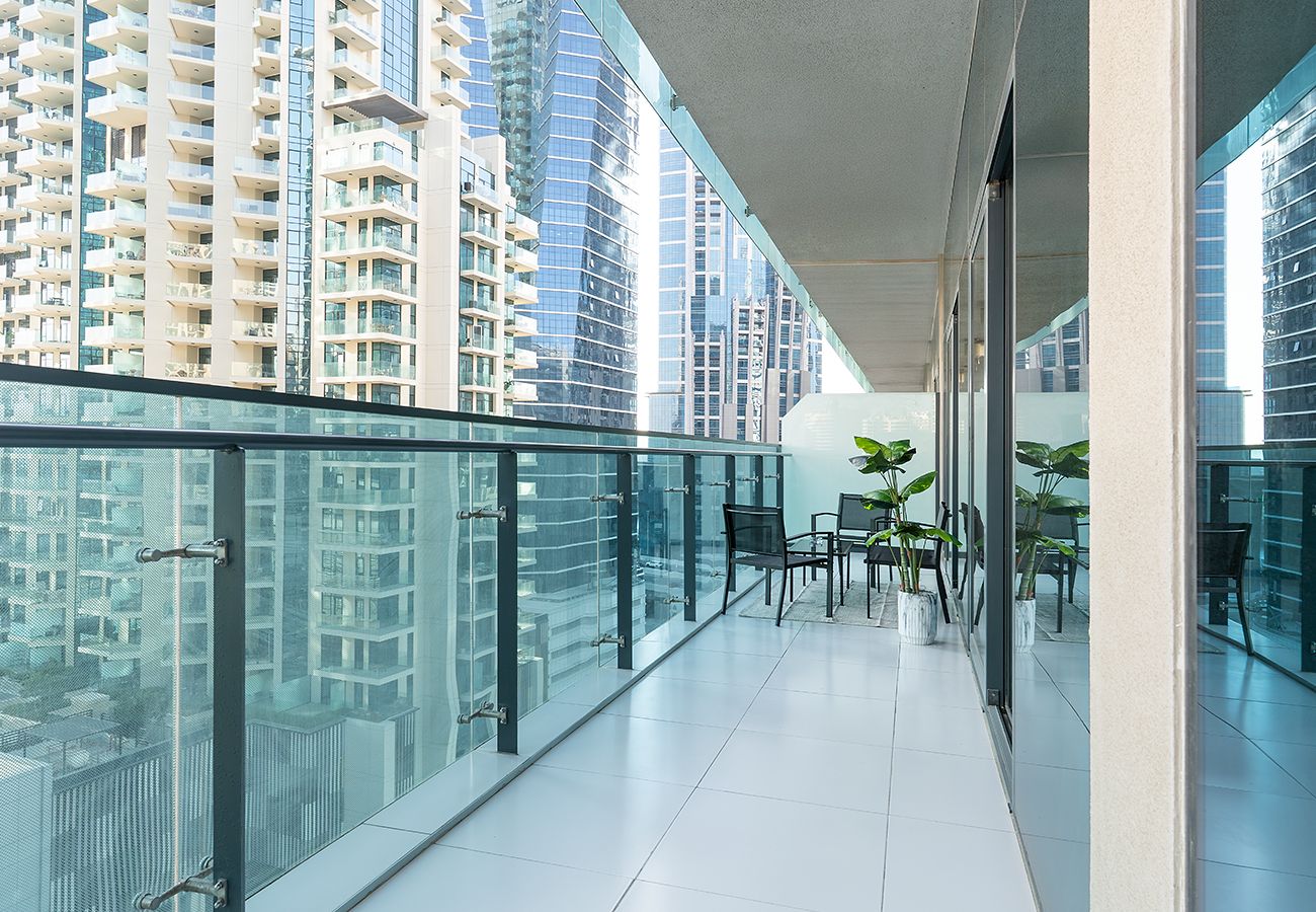 Apartment in Dubai - Stylish 2BR in Merano Tower Business Bay