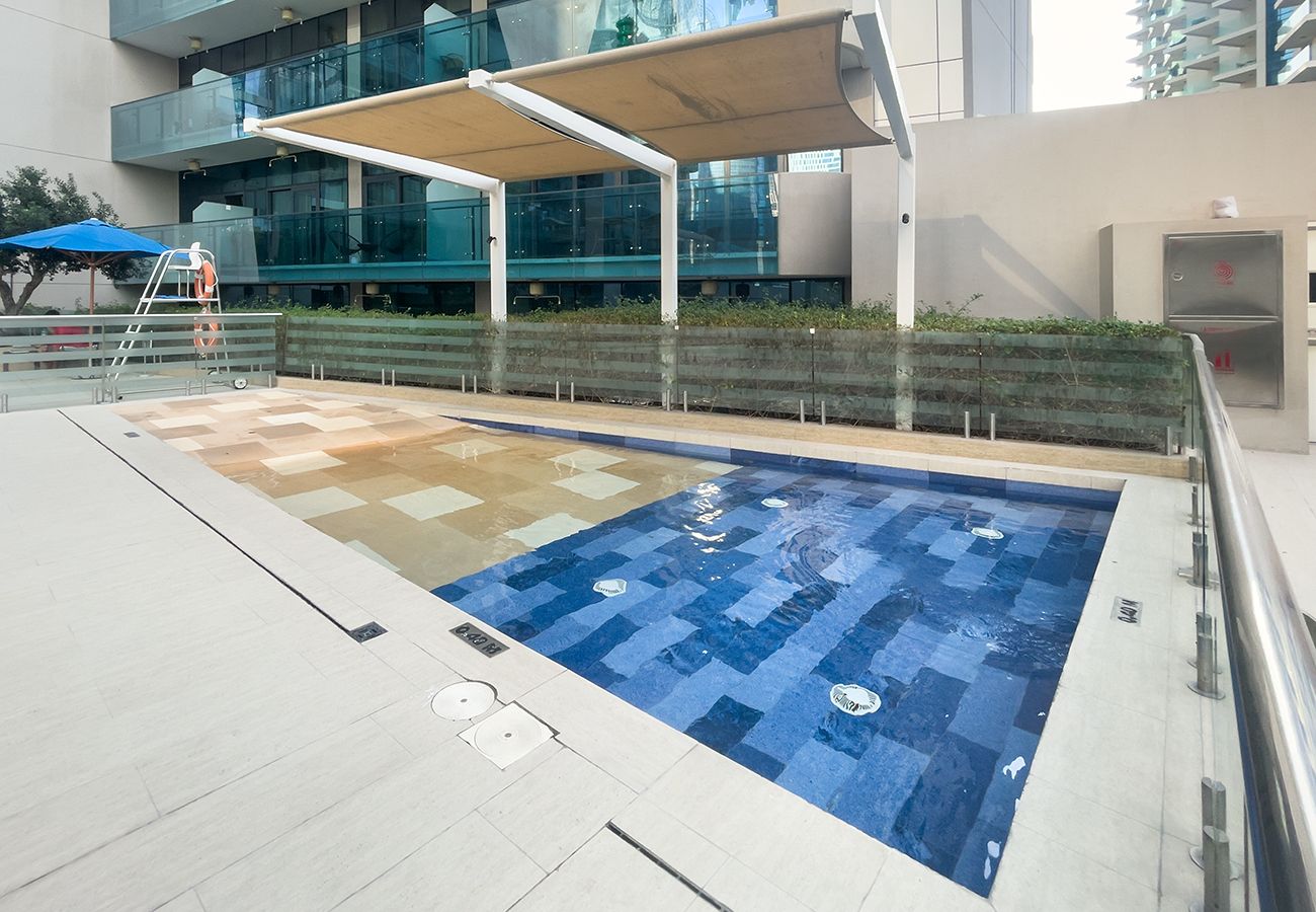 Apartment in Dubai - Stylish 2BR in Merano Tower Business Bay