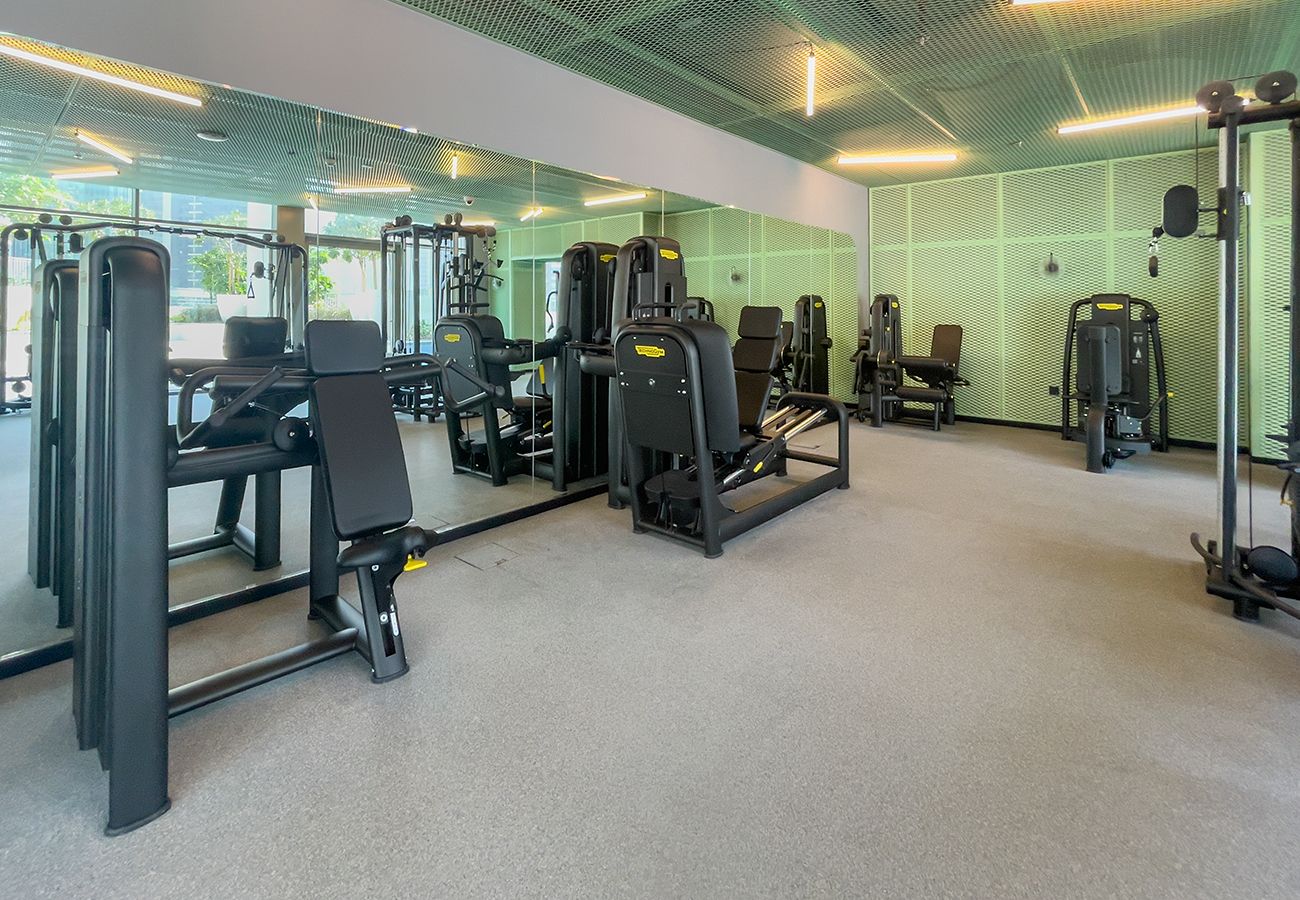 Apartment in Dubai - 1 Bed in Peninsula 3 with Full Canal Views