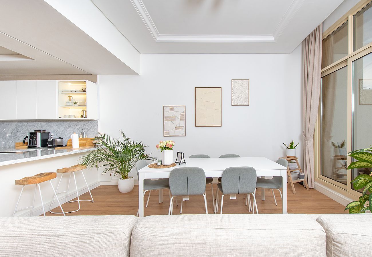 Villa in Dubai - 3 Bed Villa in Al Furjan with Private Pool and Gym