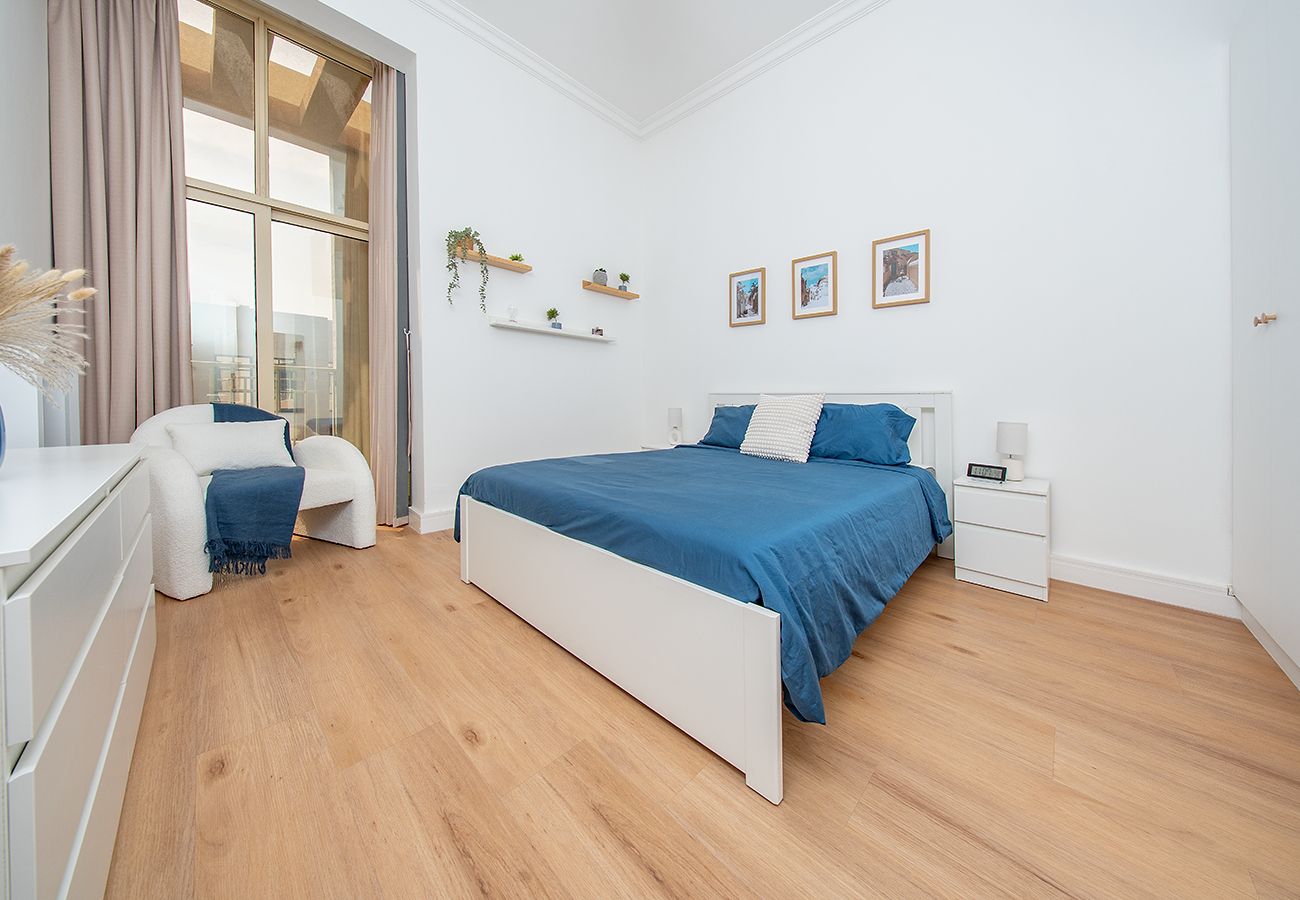 Villa in Dubai - 3 Bed Villa in Al Furjan with Private Pool and Gym