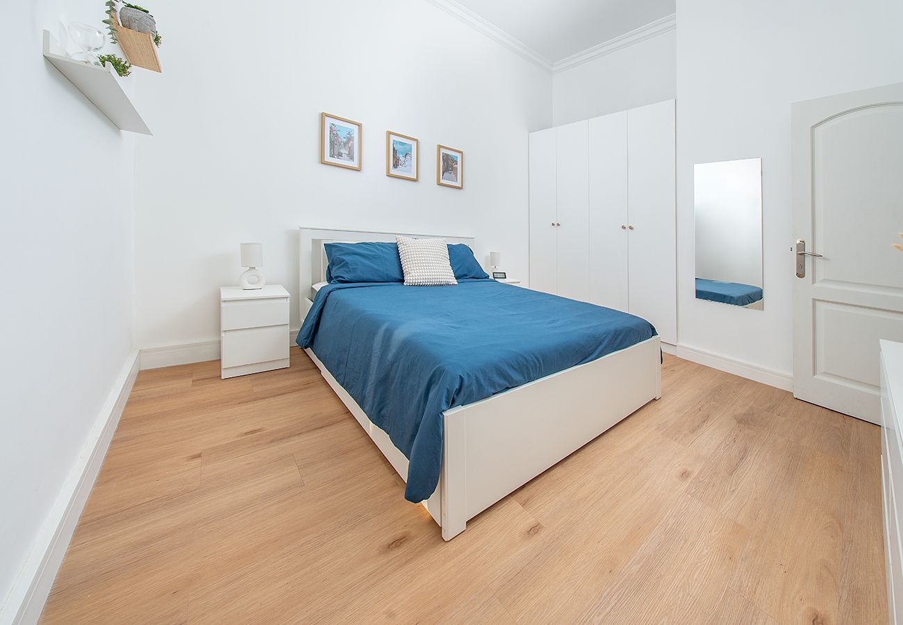 Villa in Dubai - 3 Bed Villa in Al Furjan with Private Pool and Gym