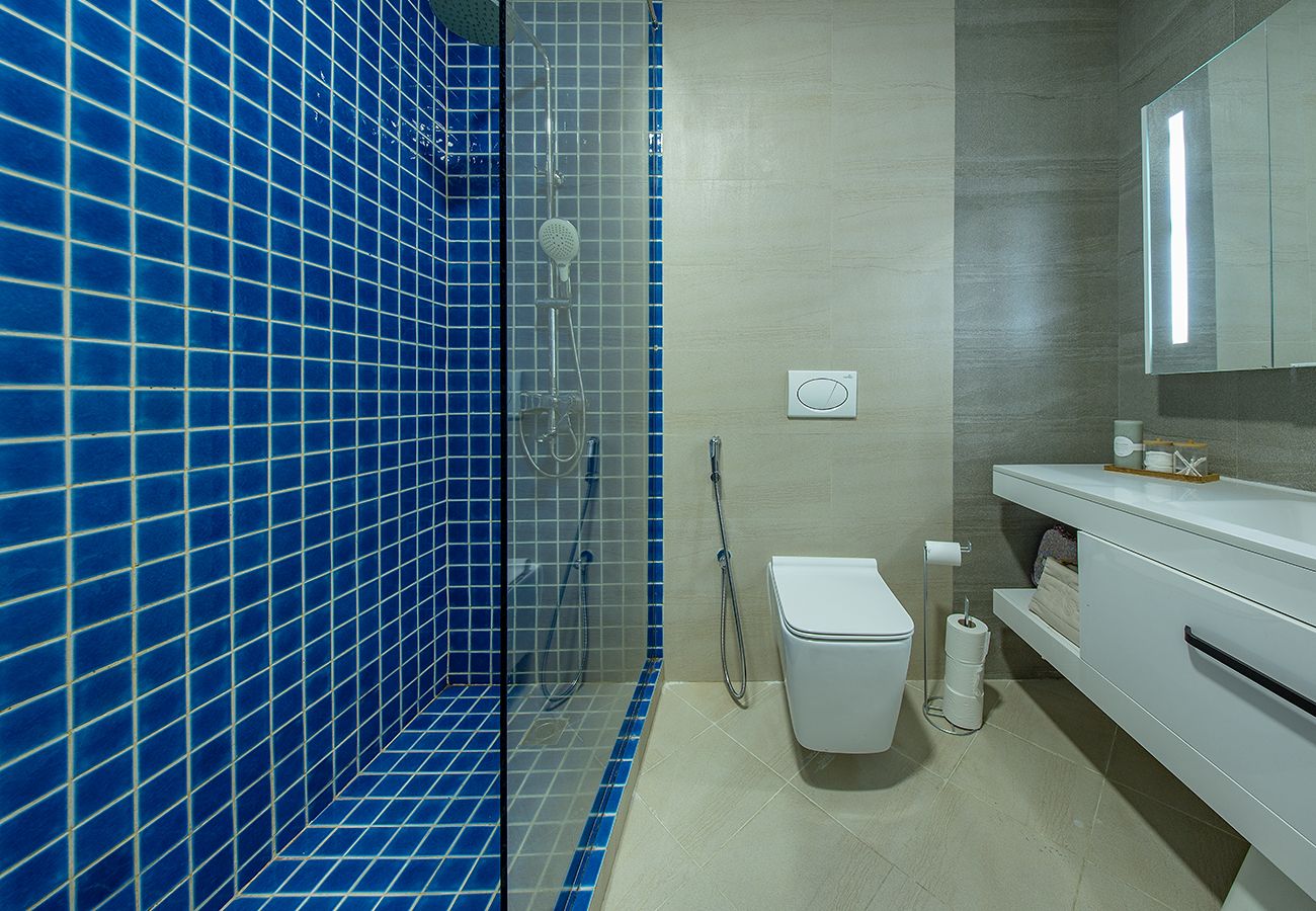 Villa in Dubai - 3 Bed Villa in Al Furjan with Private Pool and Gym