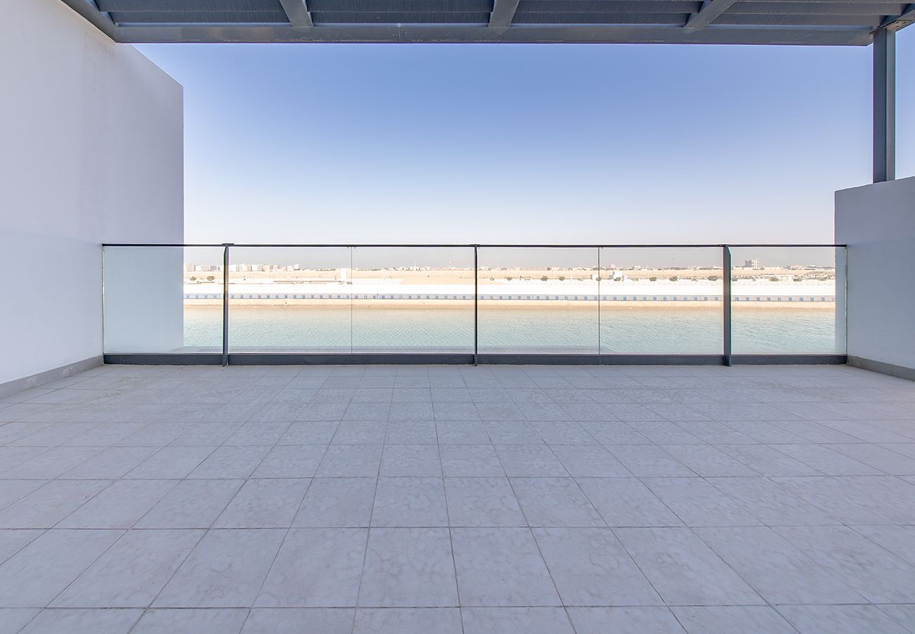 Villa in Ajmal Makan - Sea View Luxury Escape 5BR Private Pool Villa