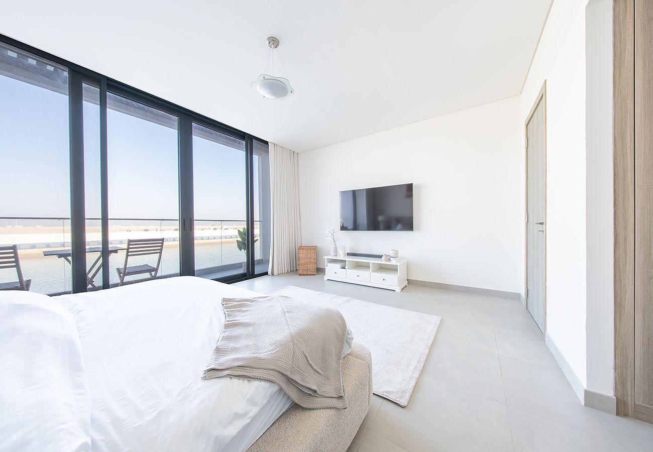 Villa in Ajmal Makan - Sea View Luxury Escape 5BR Private Pool Villa