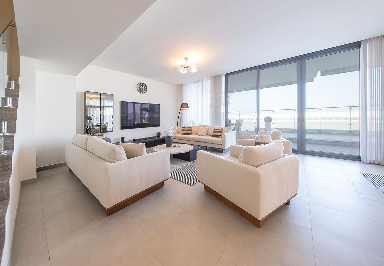 Villa in Ajmal Makan - Sea View Luxury Escape 5BR Private Pool Villa