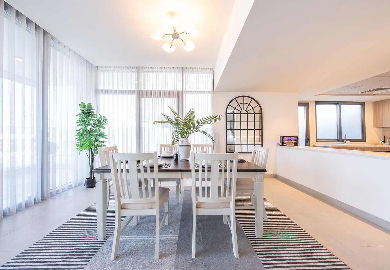 Villa in Ajmal Makan - Sea View Luxury Escape 5BR Private Pool Villa