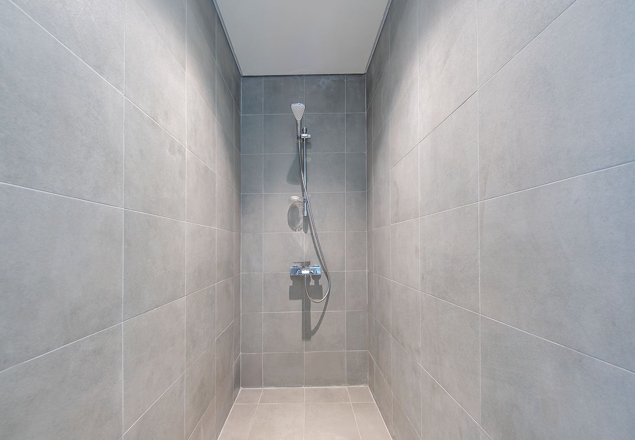 Villa in Ajmal Makan - Sea View Luxury Escape 5BR Private Pool Villa