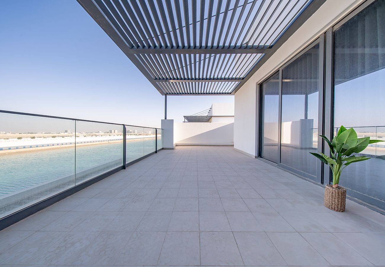 Villa in Ajmal Makan - Sea View Luxury Escape 5BR Private Pool Villa