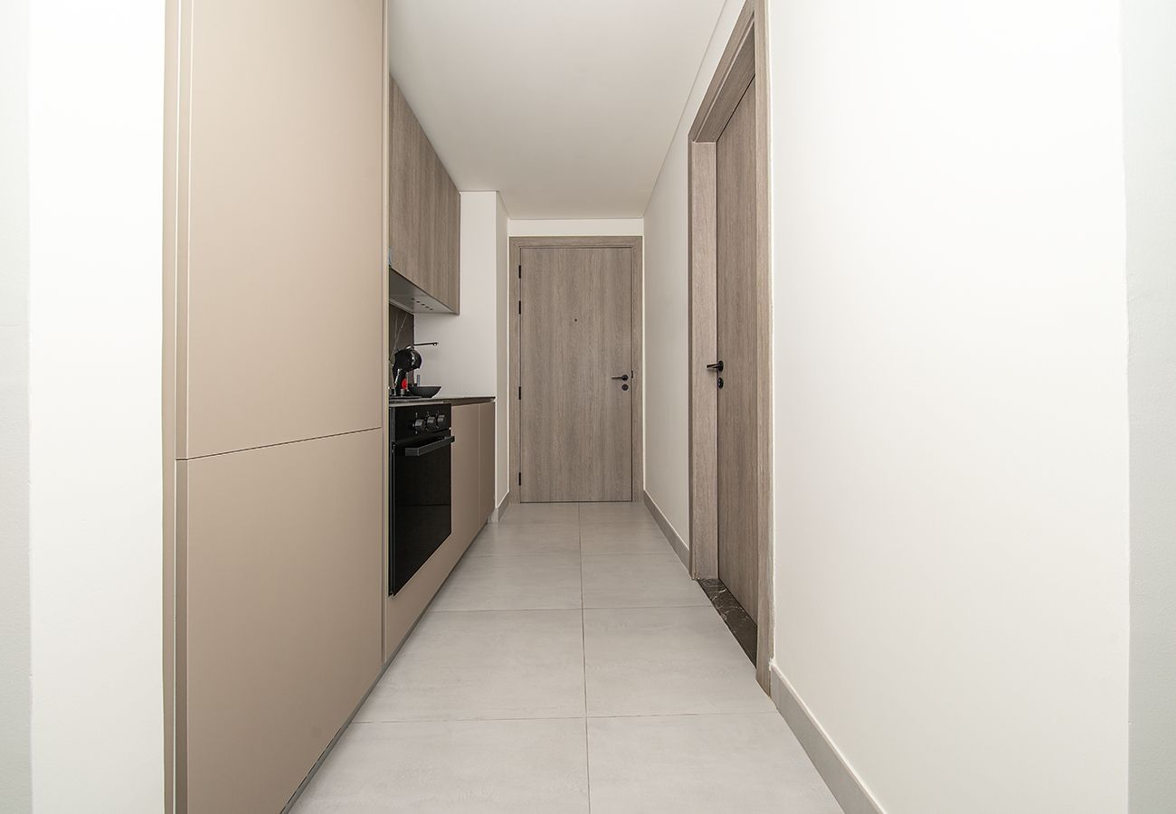 Studio in Dubai - Modern Studio in Oxford Boulevard JVC