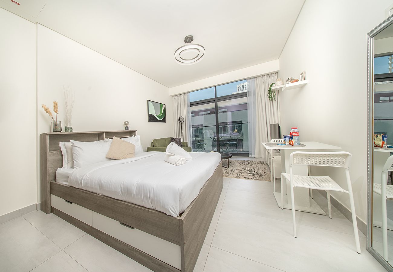 Studio in Dubai - Modern Studio in Oxford Boulevard JVC