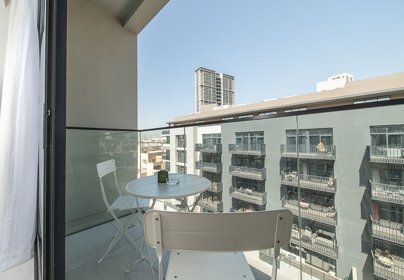 Studio in Dubai - Modern Studio in Oxford Boulevard JVC