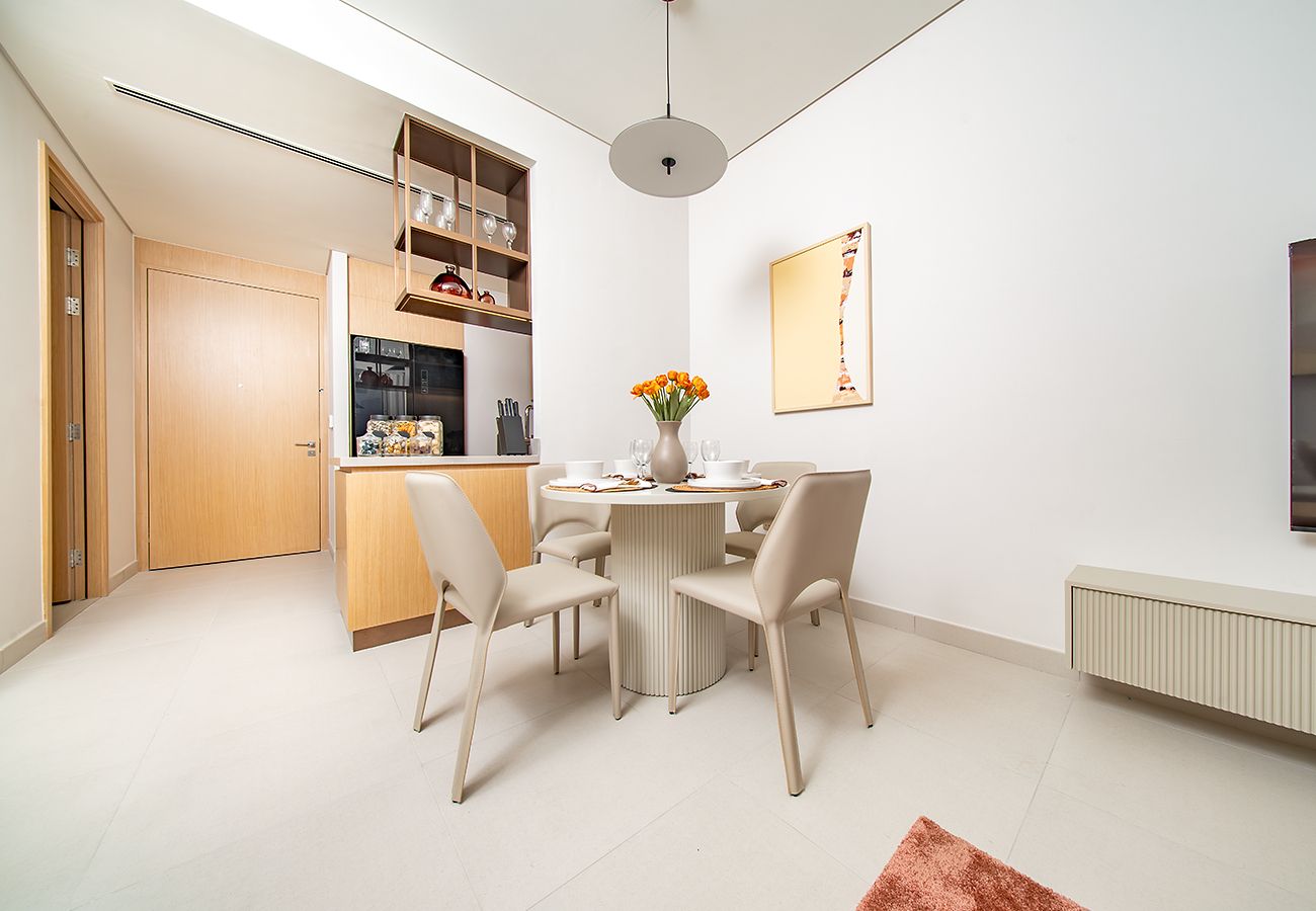 Apartment in Dubai - Premium 2BR In Vida with Burj Khalifa View