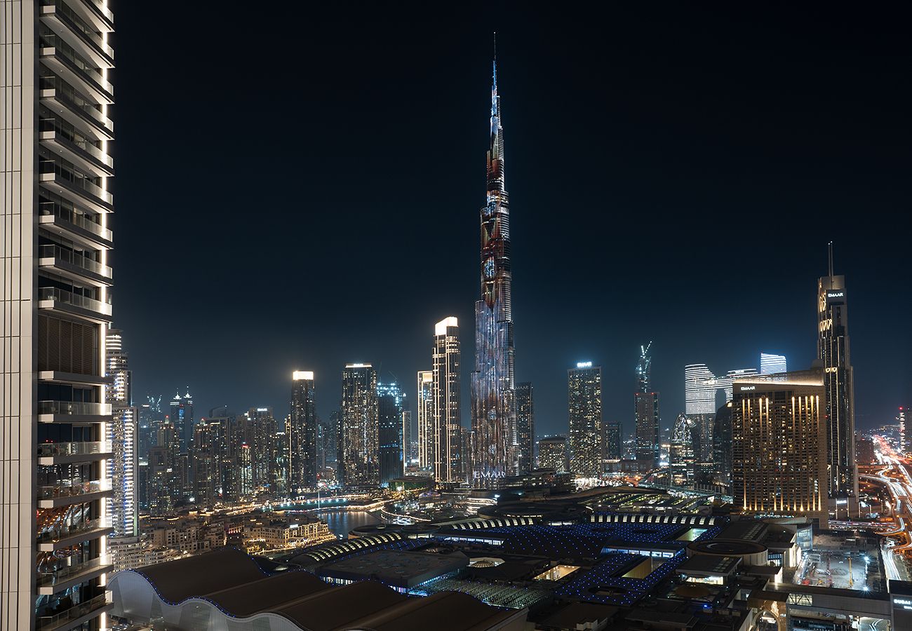 Apartment in Dubai - Premium 2BR In Vida with Burj Khalifa View