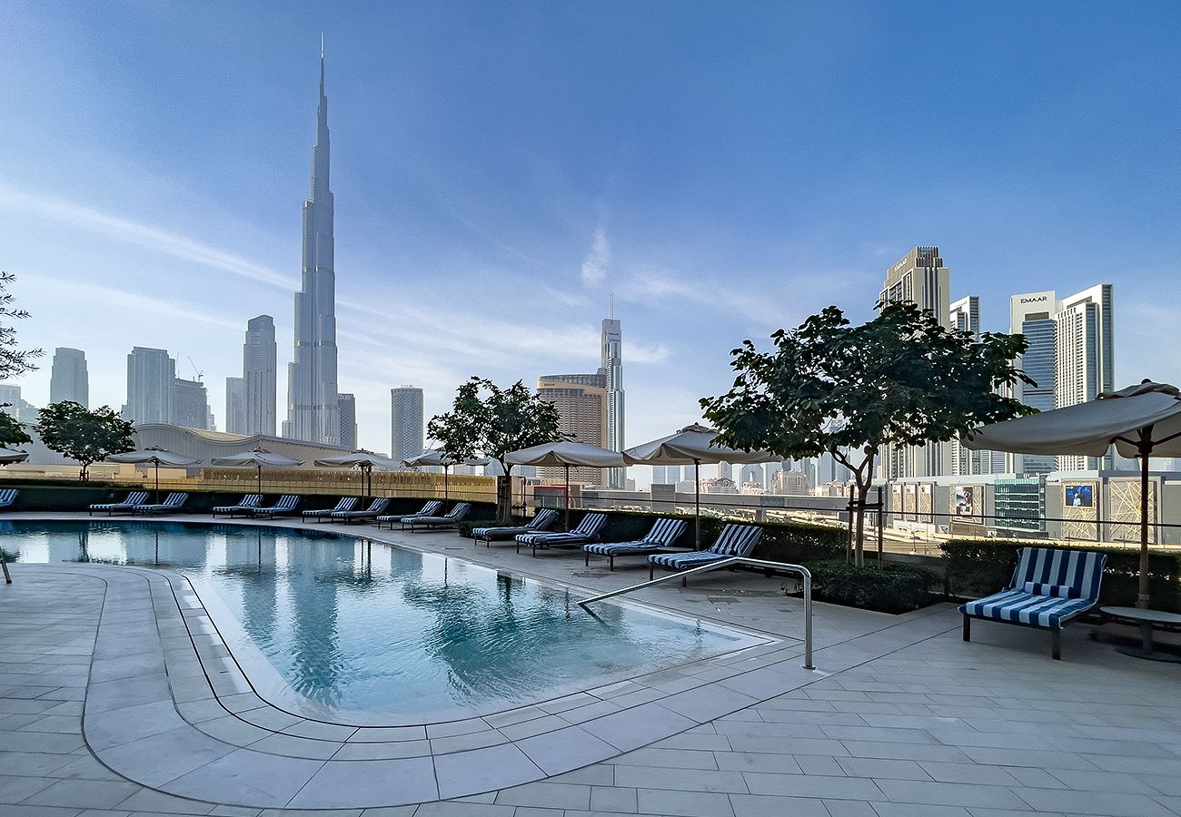 Apartment in Dubai - Premium 2BR In Vida with Burj Khalifa View