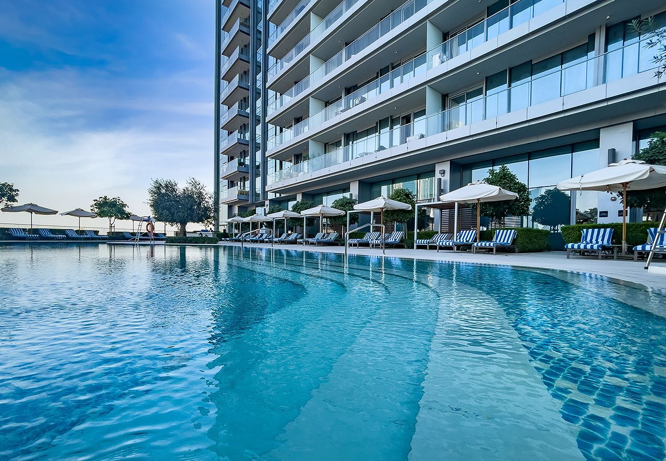 Apartment in Dubai - Premium 2BR In Vida with Burj Khalifa View