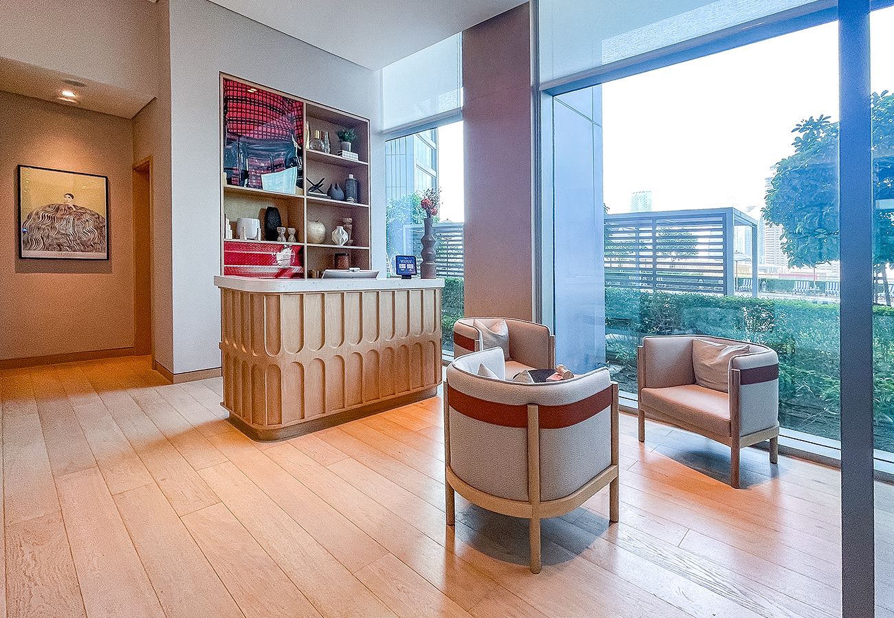 Apartment in Dubai - Premium 2BR In Vida with Burj Khalifa View