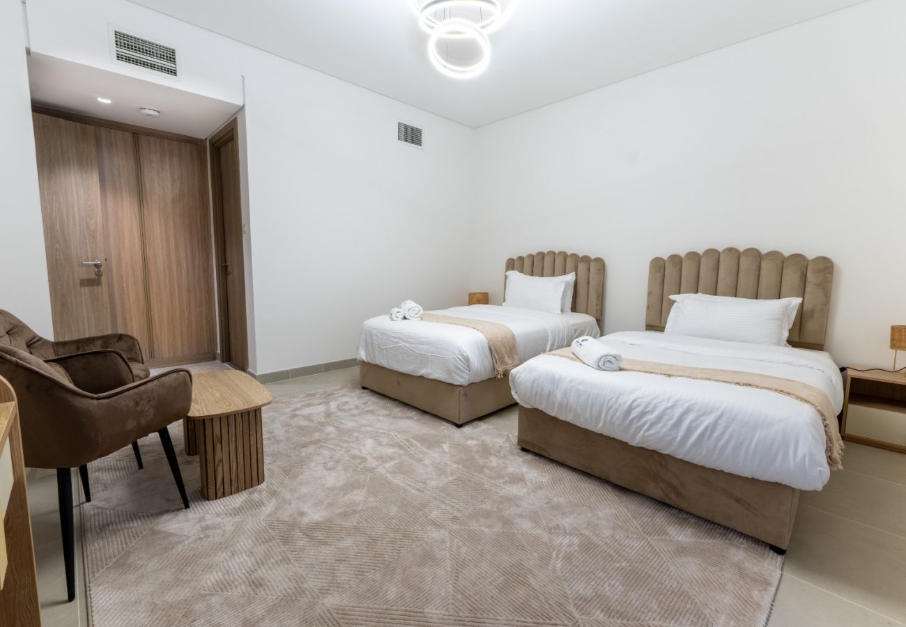 Villa in Ajmal Makan - Luxury 5BR Villa in Ajmal Makan with Private Pool