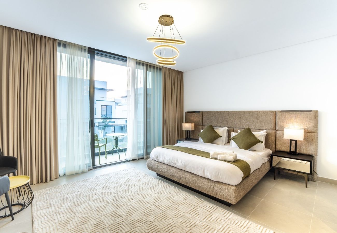 Villa in Ajmal Makan - Luxury 5BR Villa in Ajmal Makan with Private Pool