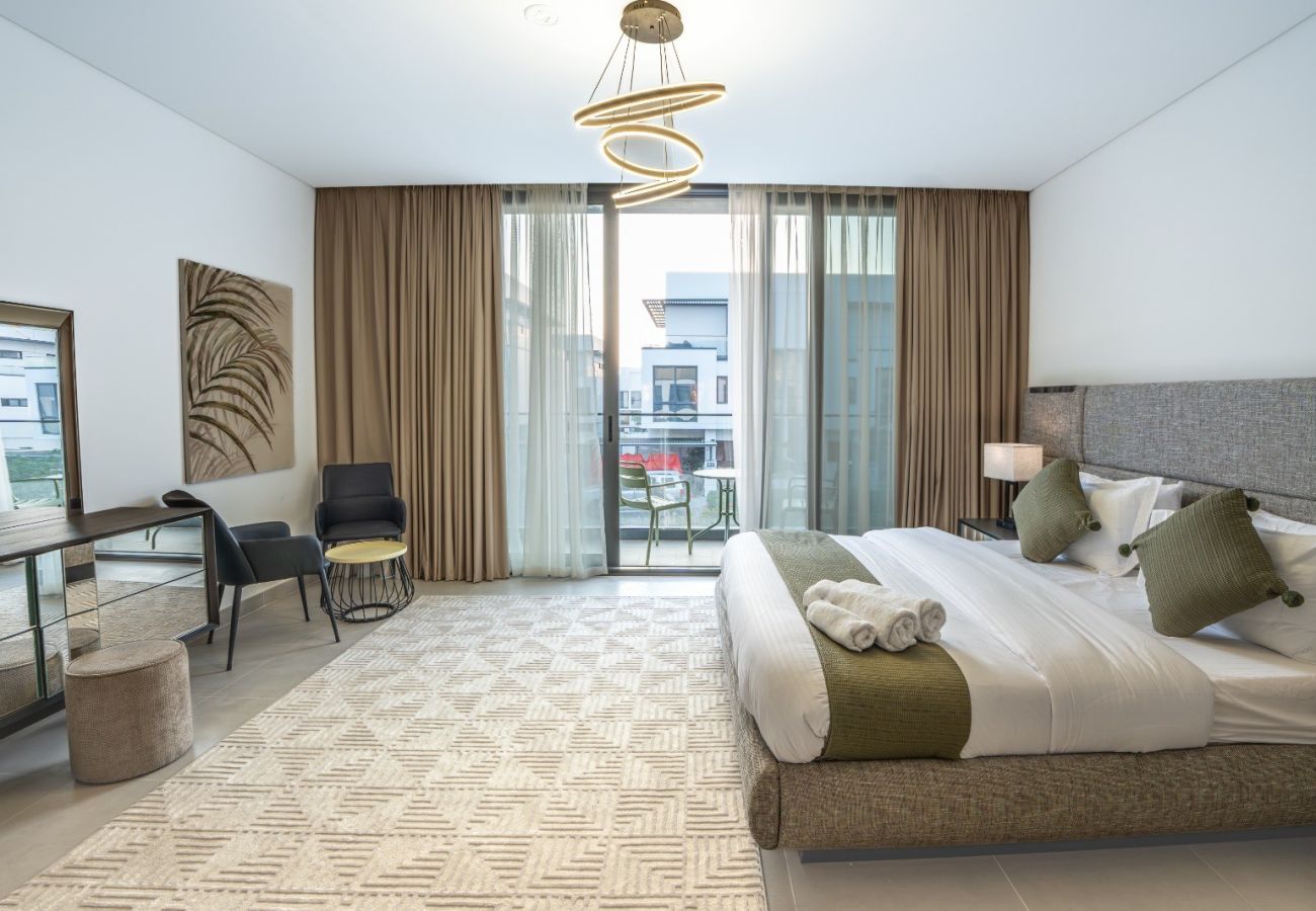 Villa in Ajmal Makan - Luxury 5BR Villa in Ajmal Makan with Private Pool