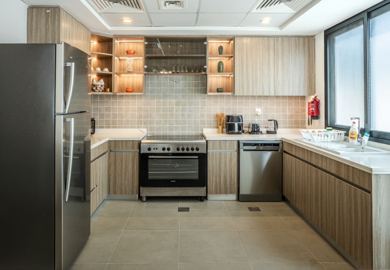 Villa in Ajmal Makan - Luxury 5BR Villa in Ajmal Makan with Private Pool