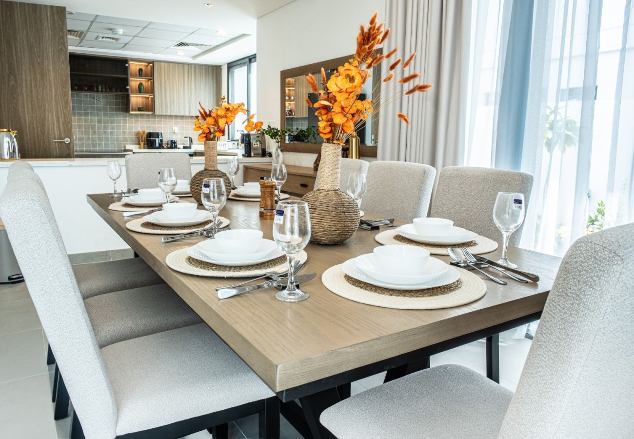 Villa in Ajmal Makan - Luxury 5BR Villa in Ajmal Makan with Private Pool