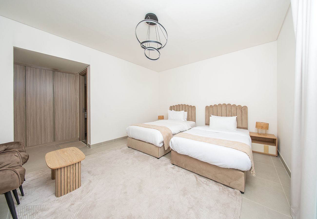 Villa in Ajmal Makan - Luxury 5BR Villa in Ajmal Makan with Private Pool