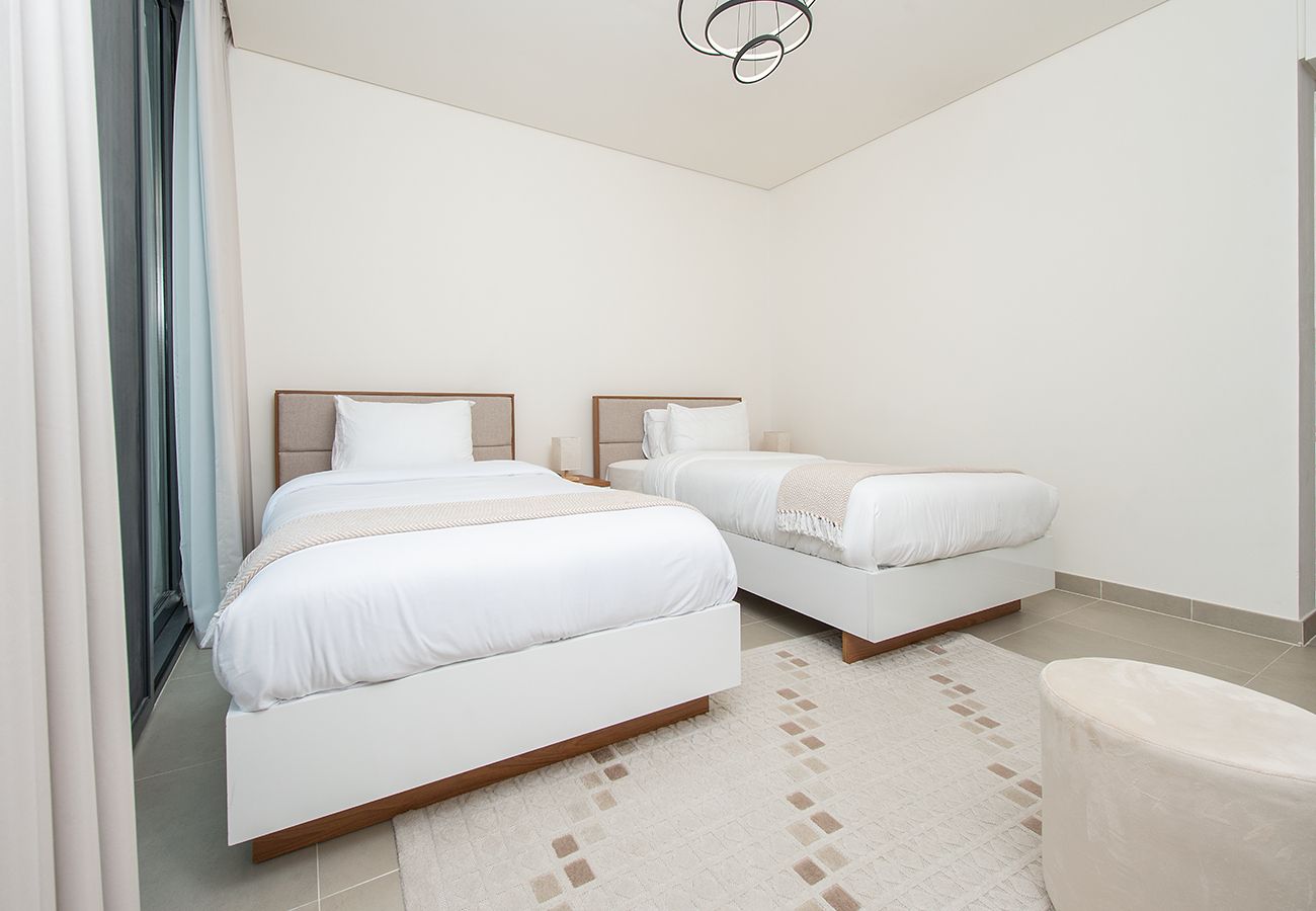 Villa in Ajmal Makan - Luxury 5BR Villa in Ajmal Makan with Private Pool
