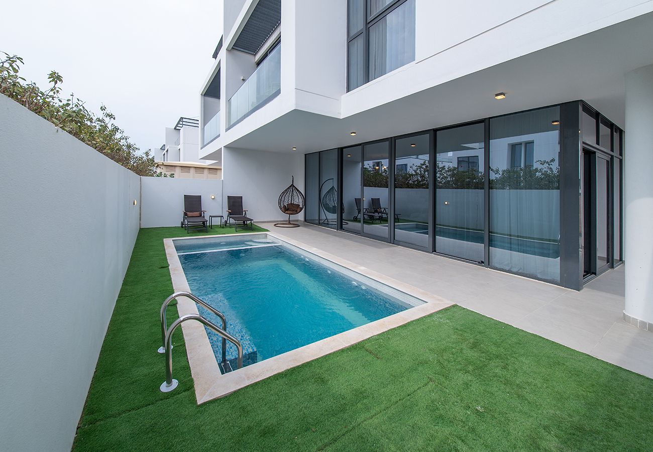 Villa in Ajmal Makan - Luxury 5BR Villa in Ajmal Makan with Private Pool