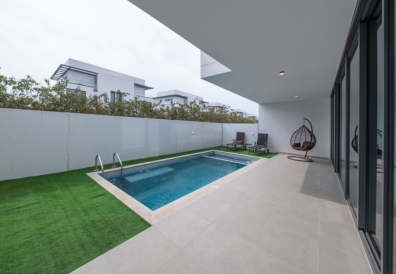 Villa in Ajmal Makan - Luxury 5BR Villa in Ajmal Makan with Private Pool