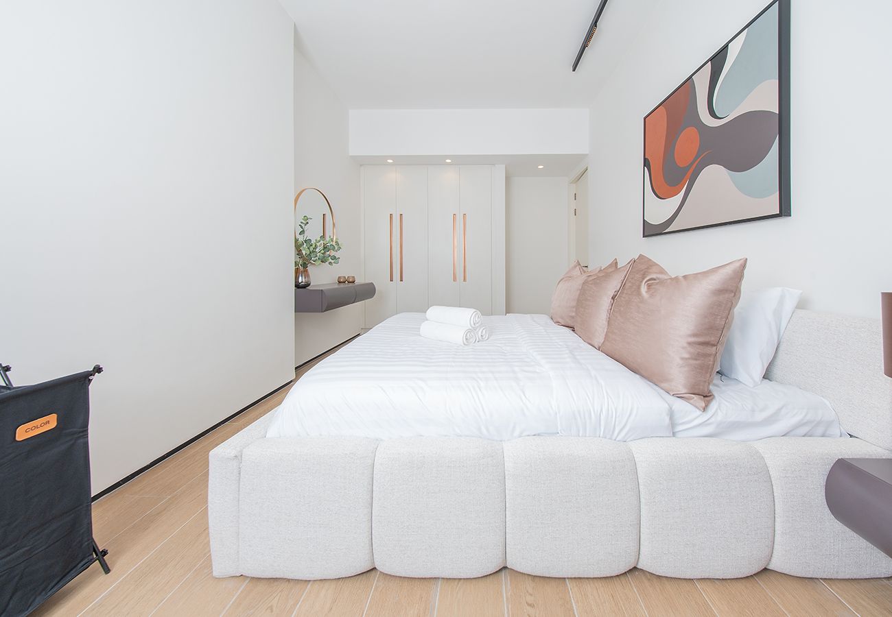 Apartment in Dubai - Modern 1BR Apartment in Rise Residences JVC