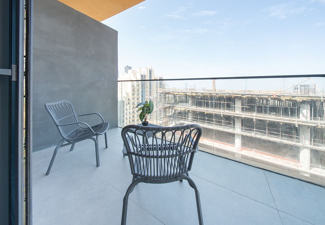 Apartment in Dubai - Modern 1BR Apartment in Rise Residences JVC