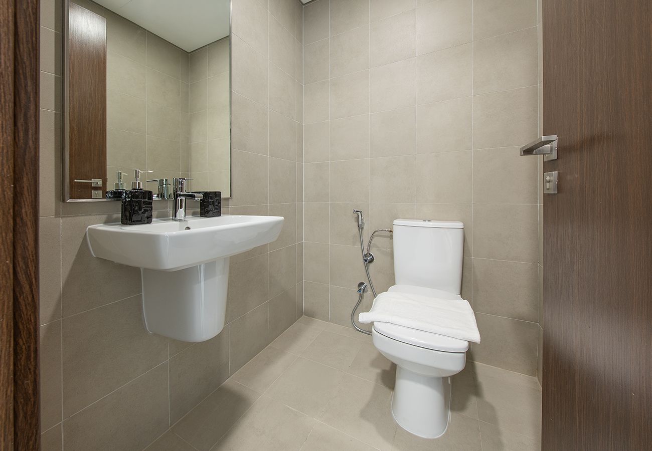 Apartment in Ajmal Makan - Stylish 2BR in Blue Bay Walk Ajmal Makan