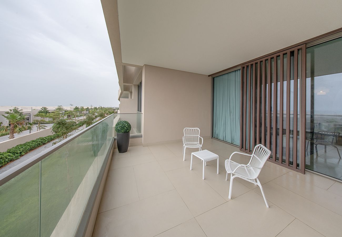 Apartment in Ajman - Stylish 1BR in Al Zohra Seaside Hills with Beachside Living