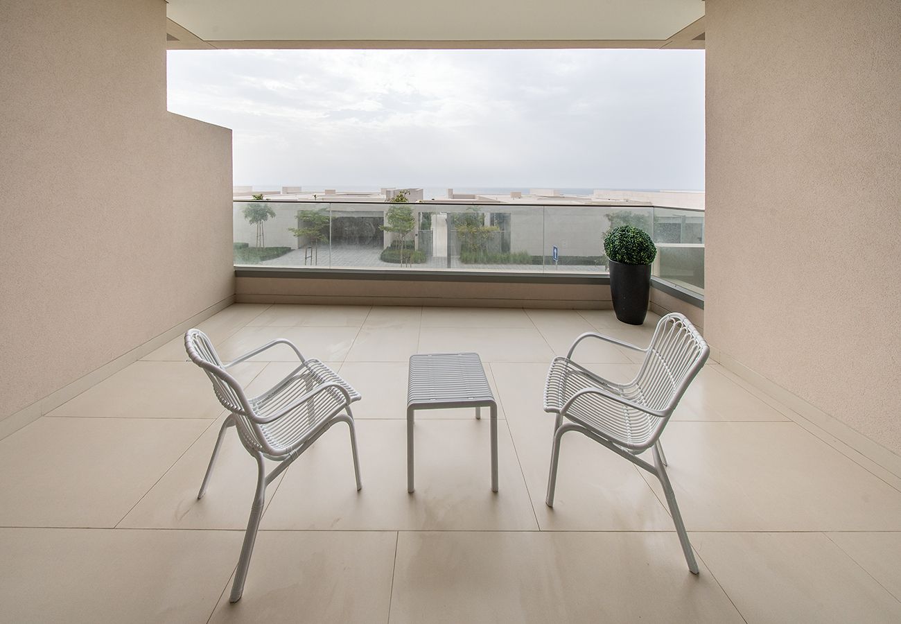Apartment in Ajman - Stylish 1BR in Al Zohra Seaside Hills with Beachside Living