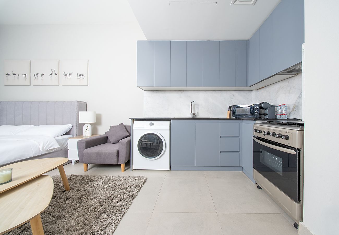 Studio in Dubai - Cozy Studio in Living Garden 2 JVC